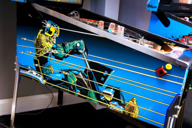Judge Dredd Pinball Machine - Image 5
