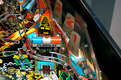 Judge Dredd Pinball Machine - Image 8